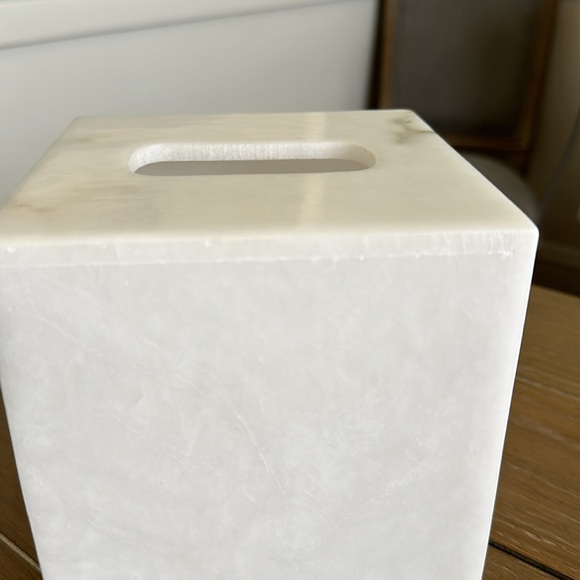 Genuine white alabaster marble stone tissue cover box vanity bathroom guest room - Picture 10 of 10